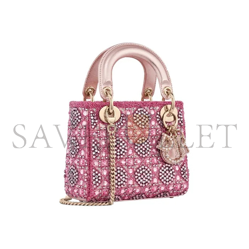 DIOR LADY DIOR BAG M0505ORHR-M912 (20*17*8cm)